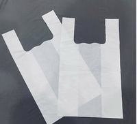 Sacs en plastique jetables blancs recyclables à soufflets latéraux en PEBD avec poignées gilet et impression offset pour le commerce et le shopping