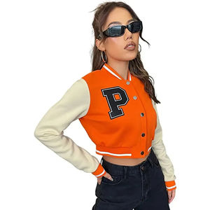Chaqueta universitaria de béisbol recortada para mujer, chaquetas de satén con letras a la moda con logotipo personalizado, chaqueta universitaria corta de algodón teñido para mujer - Product Image 1