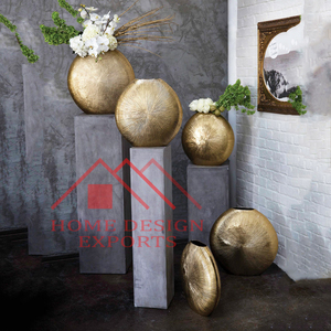 Vase à fleurs en alliage d'aluminium coulé à la main avec finition en or 2025 accessoires décoratifs pour la maison de luxe - Product Image 5