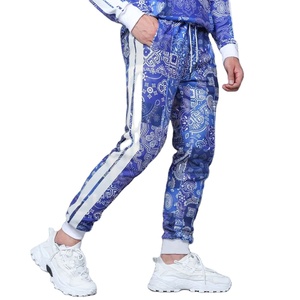 Ensemble de survêtements 2 pièces durables pour hommes, design unique, séchage rapide, pour l'entraînement et la mode, personnalisable avec votre propre design et logo – Collection Hiver 2026 - Product Image 5