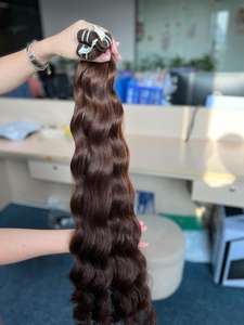Vente en gros de cheveux 100% vierges crus-couleur brune ondulée naturelle - Product Image 2
