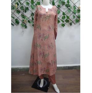 Ropa étnica mejor calificada, ropa informal y étnica para mujer de longitud Maxi Kurta a la venta en cantidad a granel - Product Image 1