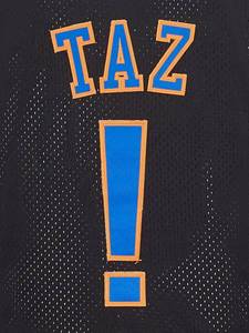 Maillot de basketball haut de gamme avec patchs brodés personnalisés, maille respirante en polyester, logo d'équipe, nom et numéro, tenue de compétition - Product Image 5