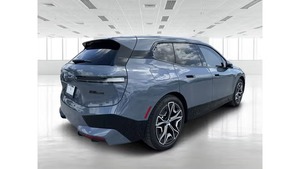 2025 บีเอ็มดับเบิลยู iX M60 สภาพดี ใช้งานน้อย - Product Image 4