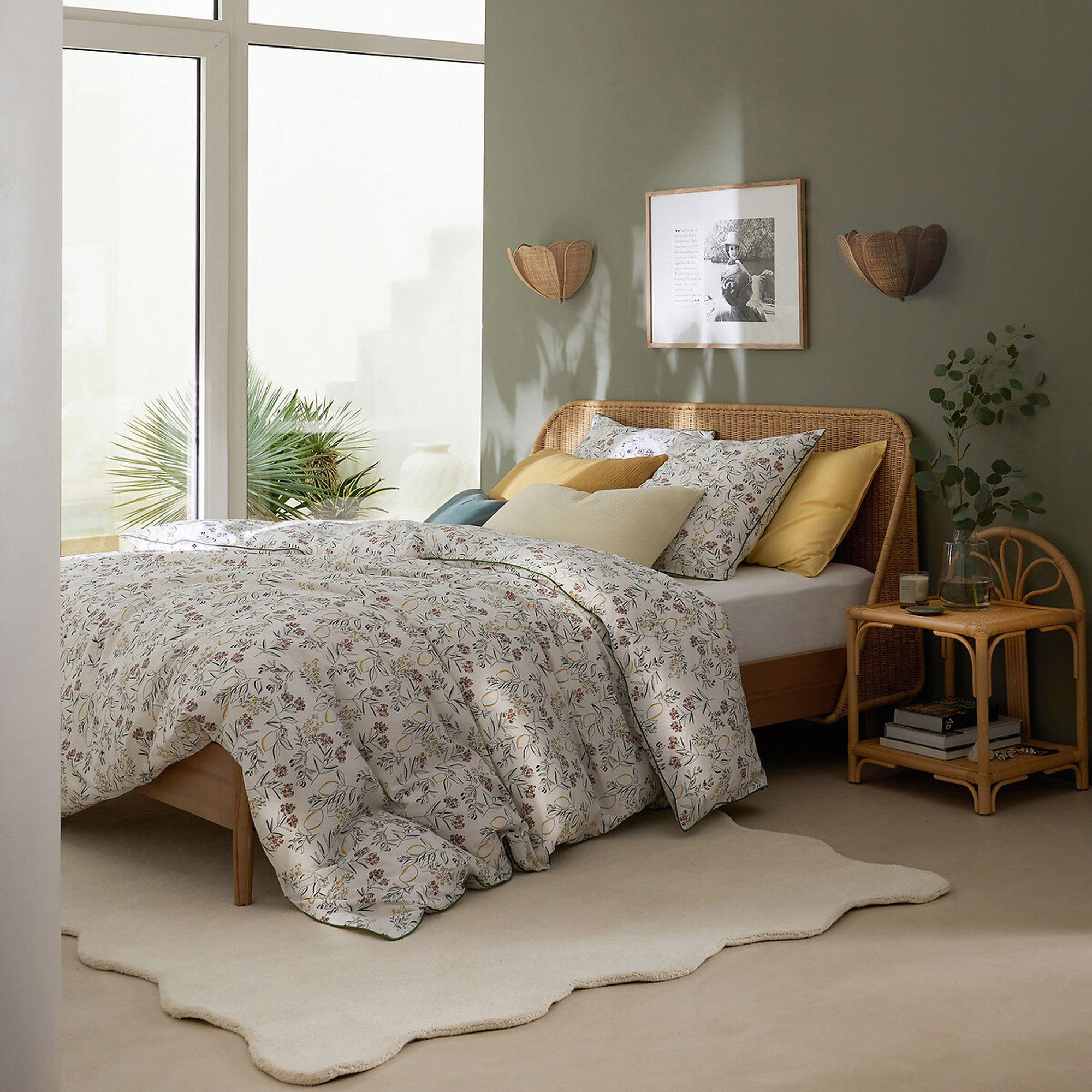 สีงาช้าง