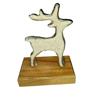 Nouvel ornement de table Sculpture en métal de renne de noël avec base en bois ornements de décoration de chambre esthétique moderne - Product Image 4