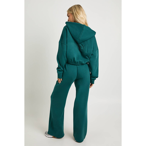 New Arrival Athleisure Sportswear Women Exercise Tracksuit Custom <b>Distressed</b> Applique Embroidery Zipper Crop <b>Top</b> Sexy Joggers - Product Image 4