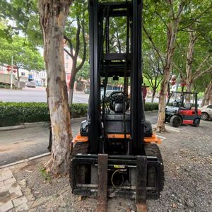 Venta caliente Usado Toyota 50 Carretilla elevadora <span class=keywords><strong>Mini</strong></span> Tractor 5ton Diesel con el mejor servicio Buen estado Core Componentes Motor - Product Image 1
