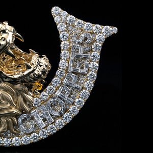 Pendentif tête de lion personnalisé avec lettres CHOPPERS |   Argent sterling 925 |   Bijoux Hip Hop sertis de moissanite VVS - Product Image 4