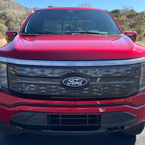 F-150 Lightning Platinum d'occasion 2024 - Product Image 1