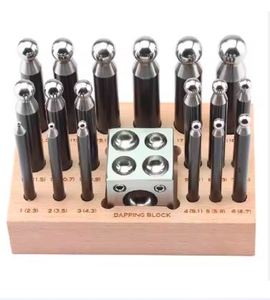 Doming Block and Punch Set Kit d'entretoises en alliage d'aluminium Source d'alimentation manuelle Personnalisation OEM Artisanat du cuir Emballé dans un étui rigide - Product Image 1