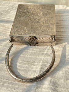 Vertical <b>Silver</b> Metal Box Handbag with Arched Handle Engraved Surface Luxury Womens Evening Wedding Carry <b>Purse</b> Export gift her - Product Image 4