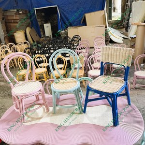 เก้าอี้หวายสวยงามสำหรับเด็ก-การผสมผสานของความสบายและสไตล์สำหรับห้องเด็กเล่นเล็กๆของคุณขายดี - Product Image 1