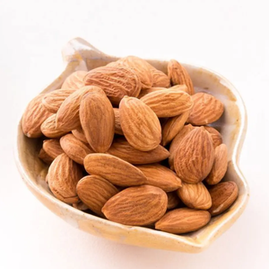 ถั่วอัลมอนด์พืชใหม่ล่าสุด / อัลมอนด์เค็มคั่ว 100% เกรดพรีเมี่ยมในราคาขายส่งจํานวนมาก - Product Image 2