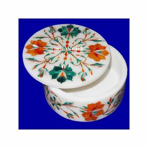 Caja de joyería con incrustaciones de mármol blanco con diseño de flores hechas a mano, forma redonda, superficie lisa y brillante, collar usado, embalaje y regalo - Product Image 1