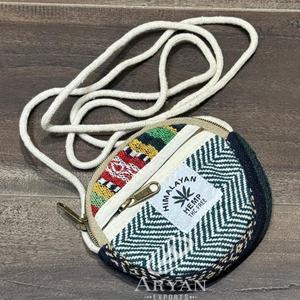 Pochette à monnaie ronde en chanvre écologique personnalisée avec fermetures à glissière Sac à main rond compact pour pièces de monnaie, clés et petits objets essentiels - Product Image 1