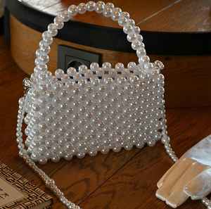 Posavasos de Vidrio Hechos a Mano con Cuentas - Diseño Clásico con Base de Poliéster (4x4 Pulgadas) Formas Personalizables Regalos Religiosos Portátiles para Iglesia - Product Image 1