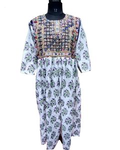 Afghani-vestido Banjara Vintage con bordado a mano, vestido bohemio único - Product Image 2