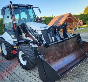 Chargeuse-pelleteuse Hidromek HMK 102 B 4x4 Diesel, machine de chantier avec chargeur frontal et pelle arrière - Product Image 2