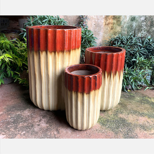 Pots de fleurs décoratifs de jardin en argile céramique de style atlantique rustique conçus sur mesure pour les jardinières décoratives de pépinière à la maison - Product Image 3