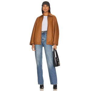 Veste en cuir véritable pour femmes créée pour toutes les saisons avec une coupe intelligente et un look moderne pour un habillage décontracté ou formel - Product Image 1