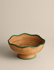 Bol à fruits en rotin artisanal rustique avec bord vert panier en jonc de mer naturel écologique pour table de ferme et décoration intérieure - Product Image 6