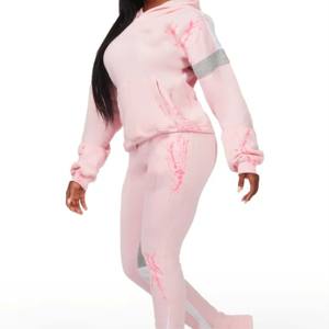 Survêtement empilé élégant pour femmes fabriqué sur mesure par OEM-Idéal pour les vêtements de détente et les vêtements de sport - Product Image 3