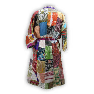 Veste vintage bohème pour femme, ample, multicolore, en patchwork de sari en soie, taille unique et lavable - Product Image 4