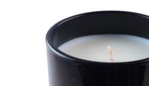 Vente en gros personnalisée de bougies parfumées en verre de mélange de palmiers colorés Marque privée pour la décoration de Noël Prix d'usine - Product Image 2