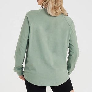 T-shirt imprimé personnalisé pour femmes, T-shirts doux imprimés personnalisés pour femmes, T-shirts confortables pour femmes à vendre - Product Image 5