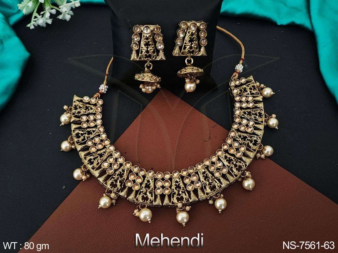 ไข่มุกไข่มุก