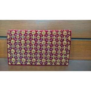 กระเป๋าคลัทช์สำหรับผู้หญิงทันสมัยสุดอินเทรนด์2025ประดับด้วยลูกปัดกึ่งอัญมณีประดับมุกประดับด้วยลูกปัด - Product Image 1