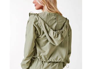 Conjunto corto de dos piezas personalizado para hombre, ropa de calle con cremallera, chaqueta cortavientos, traje corto para mujer - Product Image 6