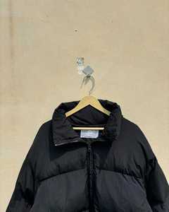 เสื้อแจ็คเก็ตพัฟเฟอร์สีดำทรงโอเวอร์ไซส์คุณภาพสูงสำหรับฤดูหนาว ผู้ชาย ผู้หญิง ใส่ได้ทั้งสองเพศ แบบหนา อุ่น บุใยสังเคราะห์  แบบควิลท์  เสื้อโค้ทแบบพาร์กาสั่งทำได้ - Product Image 2