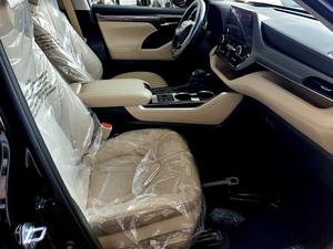 Nuovissimo SUV Toyota Highlander Limited 2025, 299 CV, 5 posti, 4 cilindri, cambio automatico, 2999cc, ibrido, specifiche GCC, guida a sinistra - Product Image 4