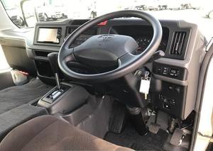 Autobús Toyota Coaster de Techo Alto 2017 Seminuevo de 4.2L y 23 Asientos en Venta - Product Image 6