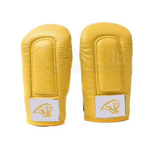 Sac de boxe en cuir de haute qualité Mitt couleur unie avec motif imprimé fabriqué au Pakistan - Product Image 1