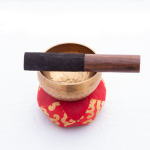 Đồng thau đích thực cổ nepalese Tây Tạng hát bát đặt thủ công với vồ & đệm. Trải nghiệm âm thanh thanh bình - Product Image 1