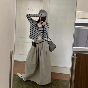 เสื้อสเวตเตอร์ถักสองชิ้นพร้อมเทมเปอร์สไตล์ใหม่สำหรับฤดูหนาว2025 - Product Image 4