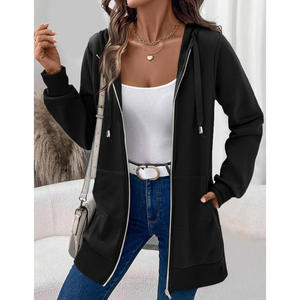 Sweats à capuche légers pour femmes avec broderie d'étiquette d'impression de logo personnalisée et Options d'emballage cadeau - Product Image 3