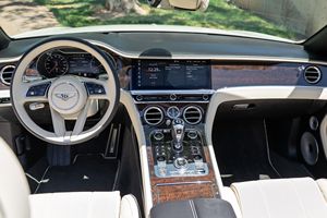 BENTLEY CONTINENTAL GTC V8 33 2022 EXTREMADAMENTE LIMPIO, LISTO PARA ENVIAR - Product Image 4