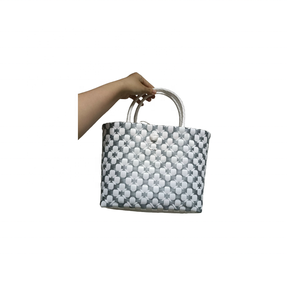 กระเป๋าถือถักพลาสติกอเนกประสงค์ทำด้วยมือเหมาะสำหรับใส่ผ้าเช็ดตัวชุดว่ายน้ำครีมกันแดดและอุปกรณ์ชายหาด - Product Image 2