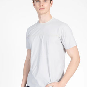 Camiseta de Manga Corta para Hombre, Diseño OEM/ODM, para Equitación, Ligera, Transpirable, de Alto Rendimiento, con Logotipo Personalizado - Product Image 4