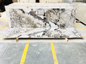 แผ่นกระเบื้องหินแกรนิตสีขาว Azul คุณภาพระดับพรีเมี่ยมพื้นผิวโบราณที่ขัดด้านข้างห้องครัวห้องน้ำ - Product Image 2