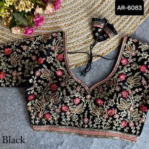 Las mujeres de moda usan colecciones de blusas elegantes Bordado pesado y trabajo de secuencia Blusa de manga larga para ropa de novia Lehenga Choli - Product Image 4