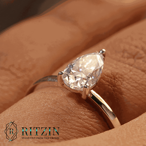 Bague de fiançailles solitaire en diamant taille poire pour femme - Product Image 2