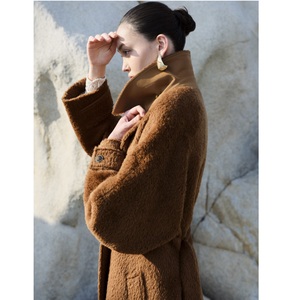 เสื้อโค้ทเทรนช์ผู้หญิงขายดี ผลิตจากวัสดุรักษ์โลก ARDEN ALPACA OVERSIZE COAT ผ้าอัลปาก้า ปกพับได้ เสื้อโค้ทผู้หญิง ผลิตในเวียดนาม - Product Image 1