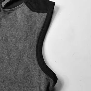 Sweat-shirt sans manches en coton pour homme / Vêtements d'hiver Jogging OEM Échantillon gratuit Sweat-shirts sans manches en coton pour homme en vente - Product Image 3