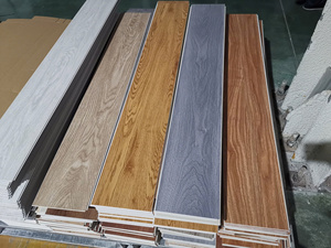 Chống cháy SPC hạt gỗ decking màu sắc khác nhau và độ dày vật liệu PVC cho dân cư & Thương mại sử dụng Sản xuất tại Việt Nam - Product Image 3