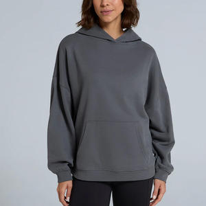 Sweats à capuche pour femmes avec options personnalisées Sweats confortables conçus pour les vêtements de tous les jours et le style fitness - Product Image 4